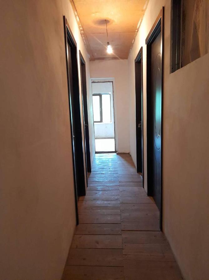 Guesthouse Lika Ushguli Bagian luar foto
